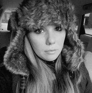 Meet your Posher, Rebecca